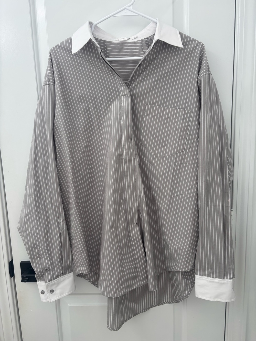 Good American women’s button up blouse